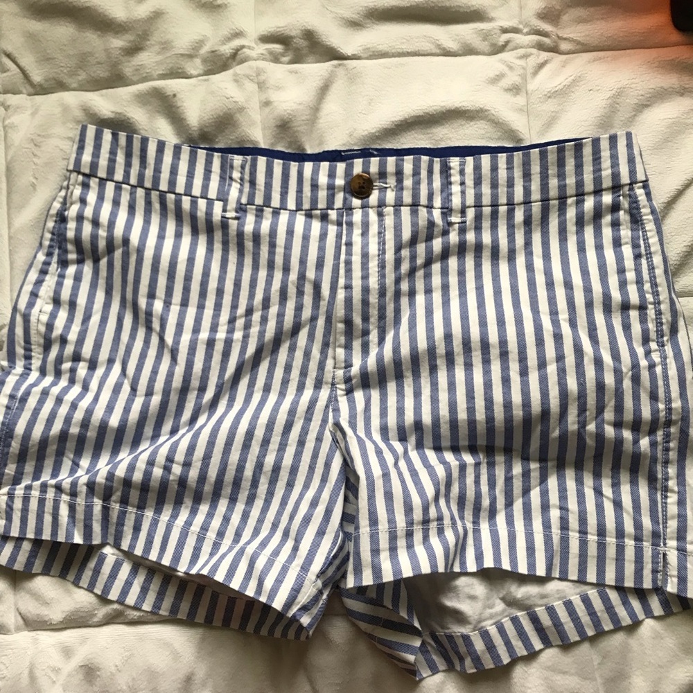 blue and white striped old navy shorts